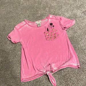 Kandy Kiss Makeup Tee💄